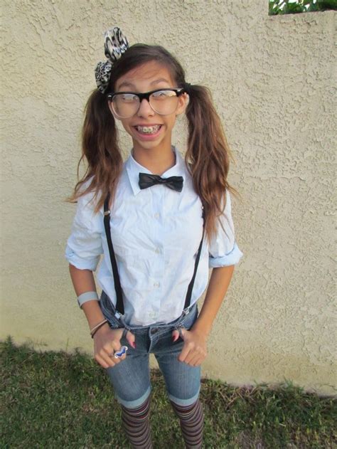 nerd costume - Google Search | Nerd halloween costumes, Nerd costumes, Kid nerd costume