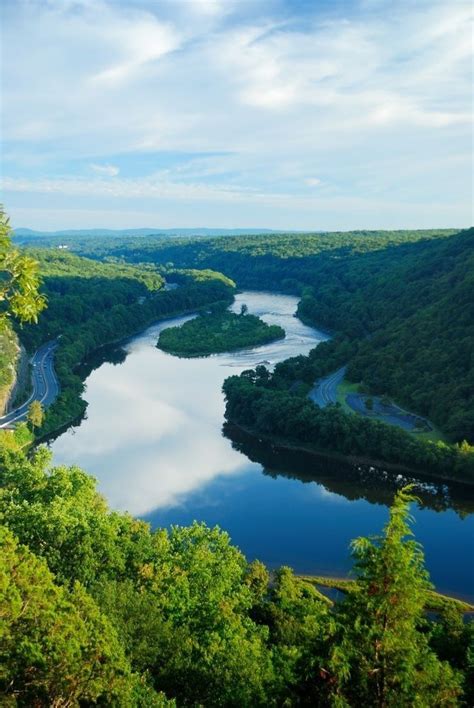 Delaware River, Pennsylvania | Beautiful places to visit, Pennsylvania travel, Most beautiful places