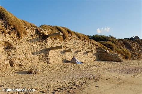 Ashkelon (BiblePlaces.com)