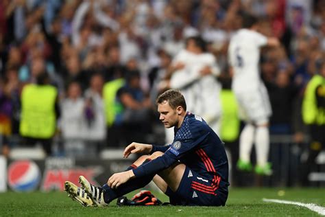 Manuel Neuer fractures foot during Real Madrid match - Bavarian Football Works