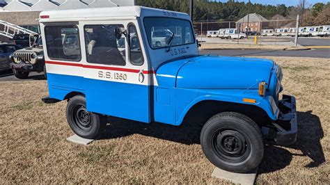 "Dispatch" Jeep DJ-5 outside USPS : r/Jeep