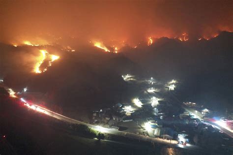 South Korean wildfire forces thousands to flee their homes - WTOP News