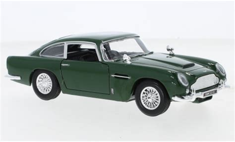 Diecast model cars Aston Martin DB5 1/24 Motormax green RHD ...