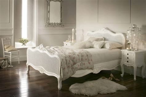 33 Best Vintage Bedroom Decor Ideas and Designs for 2021