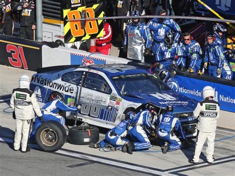 Earnhardt returns from concussion, feels fine after crash