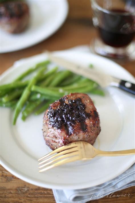 Red Wine Sauce for Steak | Wine sauce for steak, Steak sauce, Dessert for dinner