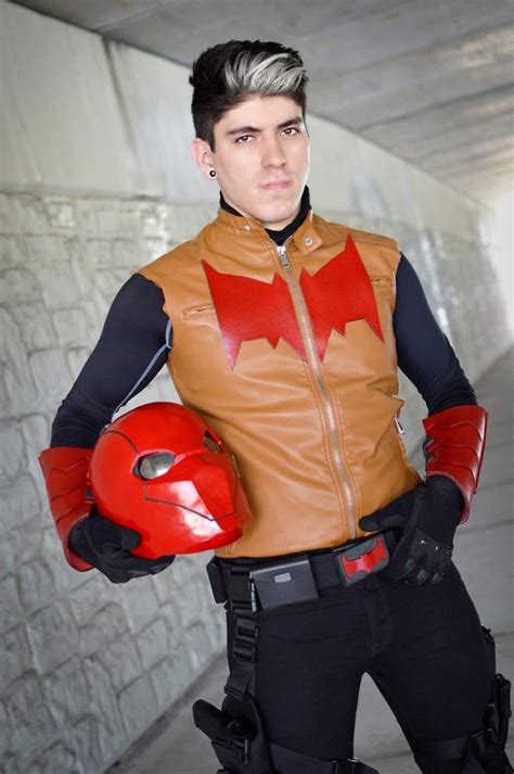 Red Hood / Jason Todd | Wiki | Cosplay Amino