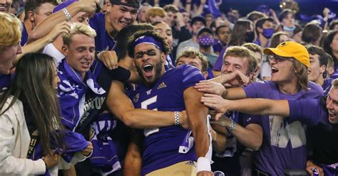 The Latest Washington Huskies Football News | SportSpyder