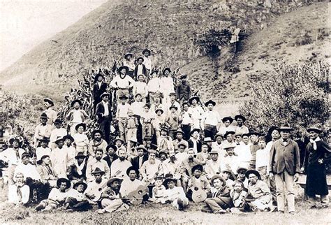 Kalaupapa, Hawaii Leper Colony: A Look Inside The Remote Island Home For The State’s Few ...