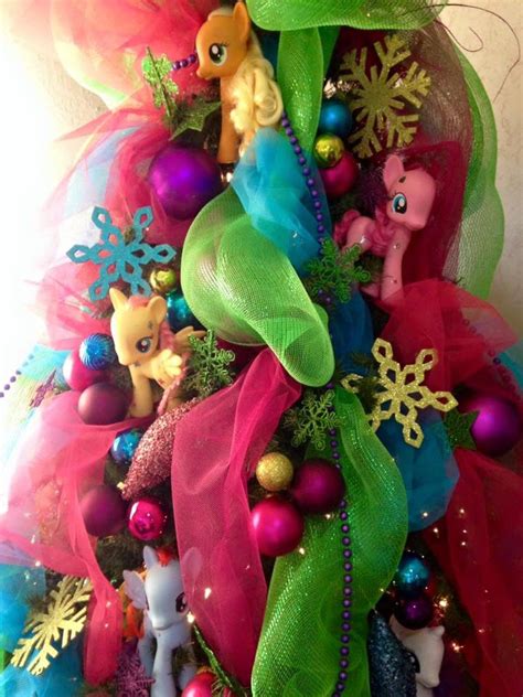 19 Most Creative Kids Christmas Trees - Pretty My Party