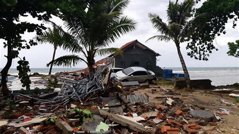 Sunda Strait tsunami death toll likely to rise, say Indonesian officials - Nexus Newsfeed