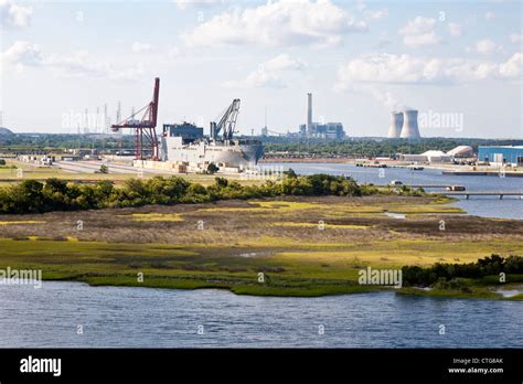 Jacksonville port authority hi-res stock photography and images - Alamy