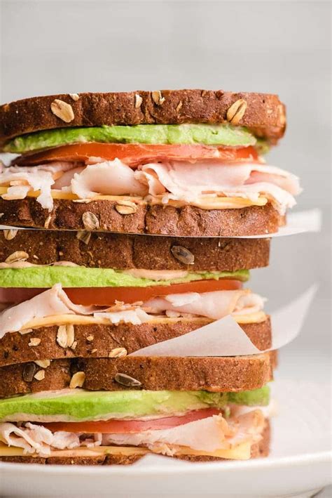 Turkey Avocado Sandwich with Chipotle Mayo | NeighborFood