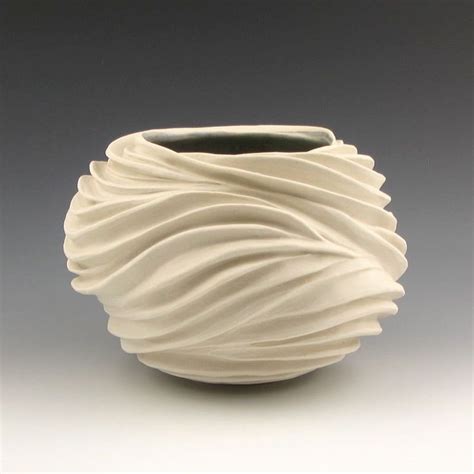 452 best Pottery Glazing/Techniques I'd Like to Try images on Pinterest | Ceramic pottery ...