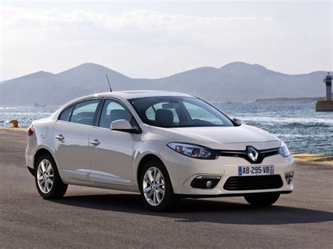 Рено Флюенс (Renault Fluence) 2019-2020 - отзывы владельцев, фото, цена, технические ...