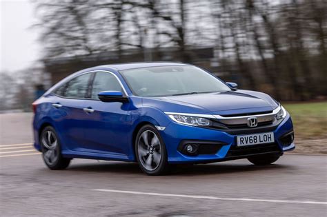 Honda Civic Saloon Review 2022 | What Car?