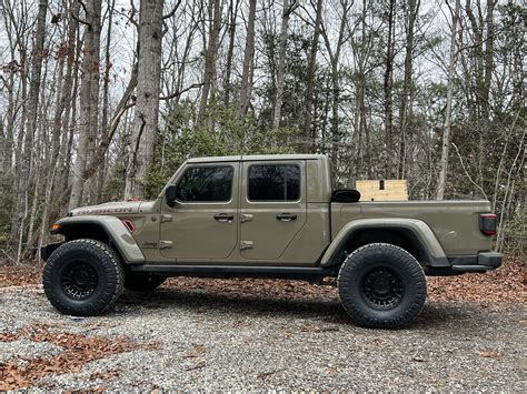 Gator Green Jeep Gladiator Rubicon Build | Jeep Gladiator (JT) News ...