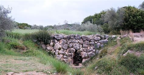 Arkadiko Bridge: The World’s Oldest Bridge | Amusing Planet