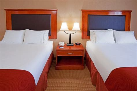 HOLIDAY INN EXPRESS & SUITES ALBANY AIRPORT AREA - LATHAM, AN IHG HOTEL ...