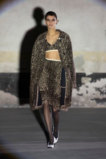 2022 Fashion Forecast: 15 Trends As Seen On The Runway | StyleCaster