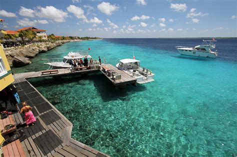 Diving Bonaire! - Ultimate Dive Travel