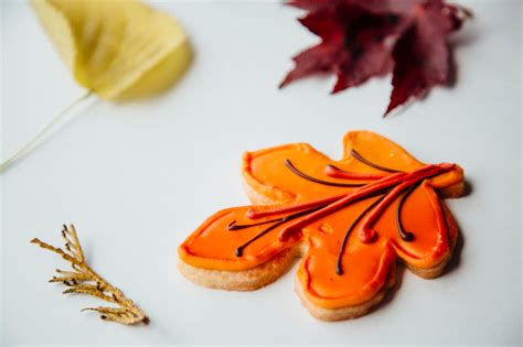 How To Make Fall Leaf Cut Out Cookies - Escoffier Online