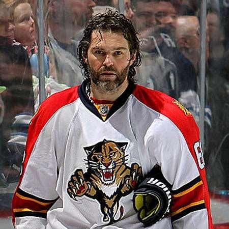 Jaromir Jagr | Bio-salary, net worth, affair, dating, girlfriend, children, career, biography ...