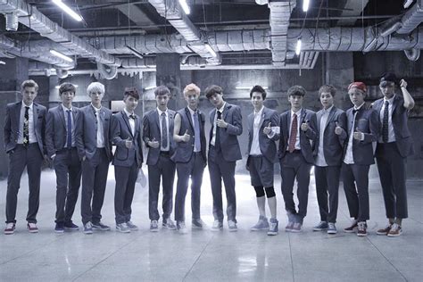 EXO’s “Growl” Becomes Their 5th MV To Hit 300 Million Views