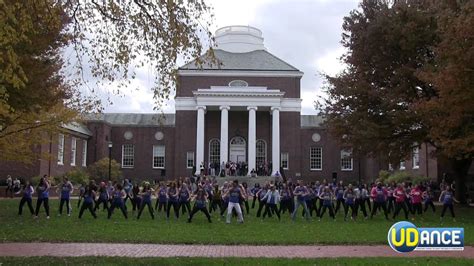 University of Delaware UDANCE 90's FLASH MOB - YouTube