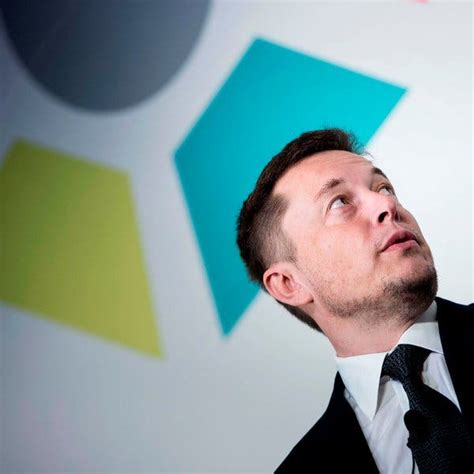 Elon Musk’s No Good, Very Bad Year: A Tesla Timeline - The New York Times