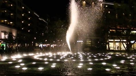 Americana, dancing fountains in Glendale California - YouTube