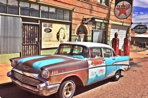 A road trip through Arizona to see Classic cars: 8 amazing "in the wild" displays | Arizona Journey