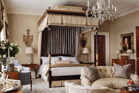 Pin by Natalie Lyon on bedroom | Blair house, Guest bedrooms, Elegant bedroom