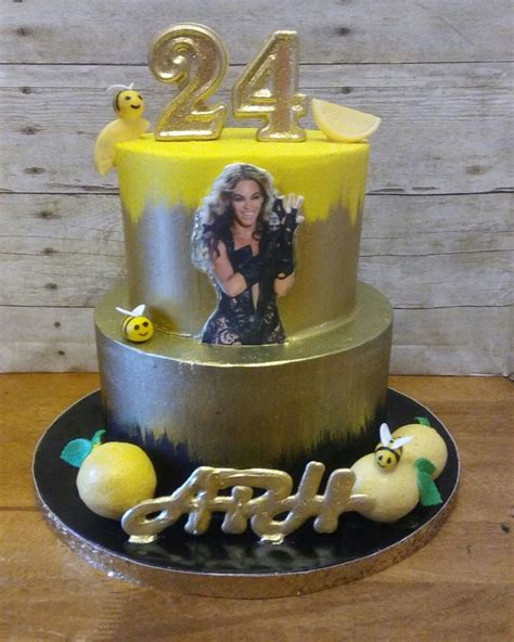 Beyonce inspired birthday #all2scrumptious | Beyonce birthday, Birthday party 21, 16th birthday ...