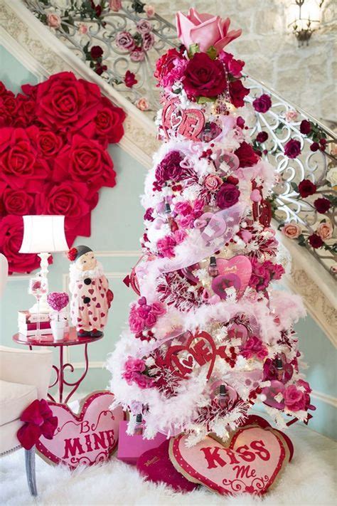 42 Inspiring Valentine Crafts Ideas For Your Home Decor - HOMYHOMEE