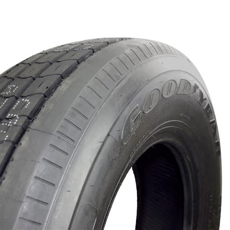 LionsHead® - Goodyear™ Radial Special Tire with Wheel Set