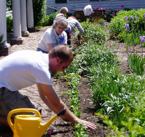 King’s Garden Volunteers