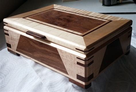 Twitter | Wood jewelry box, Wood box design, Wooden box designs