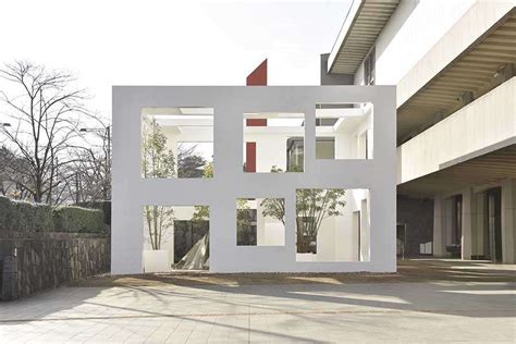 Sou Fujimoto House N 1 - zero = abundance