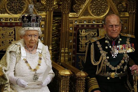 Long live Queen Elizabeth: Why monarchies are better than republics - Vox