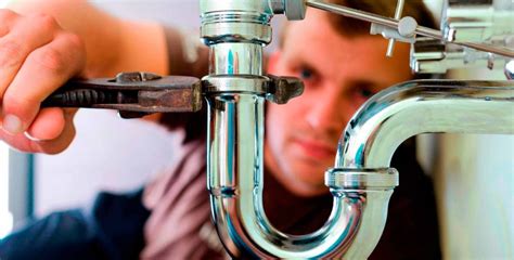 5 Tips for Choosing a Plumber in Huntington Beach