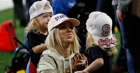 Matthew Stafford Kids: Lions QB, Wife Kelly Expecting Fourth Child ...