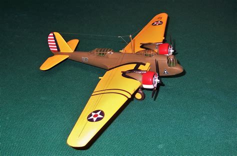 B-10 The Eclipsed Marvel -- Plastic Model Airplane Kit -- 1/72 Scale -- #72510 pictures by ...