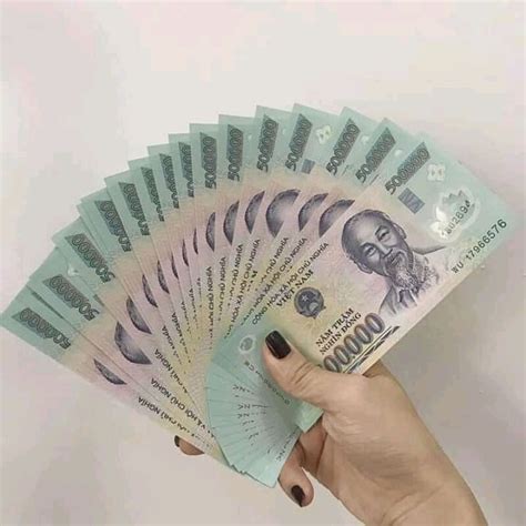 Hình ảnh tiền 500K, cọc tiền 500K đẹp