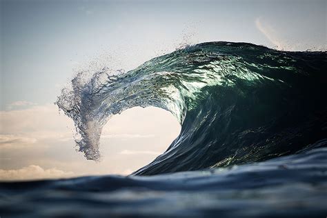 The Majestic Power Of Ocean Waves Captured by Warren Keelan | DeMilked