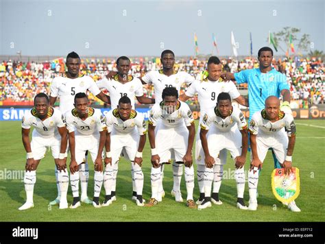 Equatorial guinea football team hi-res stock photography and images - Alamy