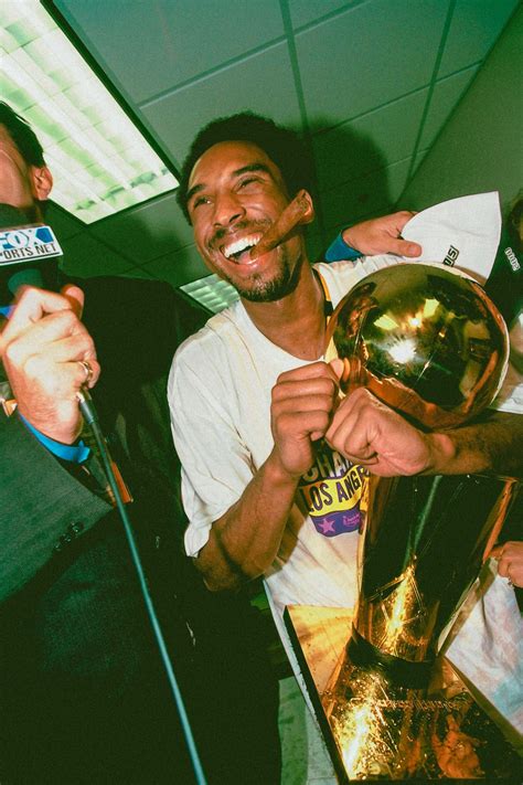 Kobe Bryant photographed by Andrew D. Bernstein after winning the 2000 ...