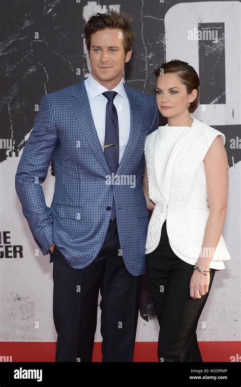 Armie Hammer und Ruth Wilson bei der Deutschlandpremiere von "Lone Ranger" im SonyCenter in ...