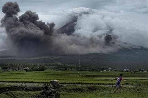 What will happen if there is an explosive eruption of Mount Mayon in ...