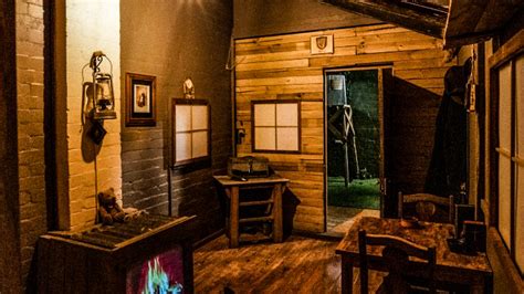Escape Rooms Near Me / Escape The Room St Louis 1 Escape Game Experience In Stl : Looking for ...